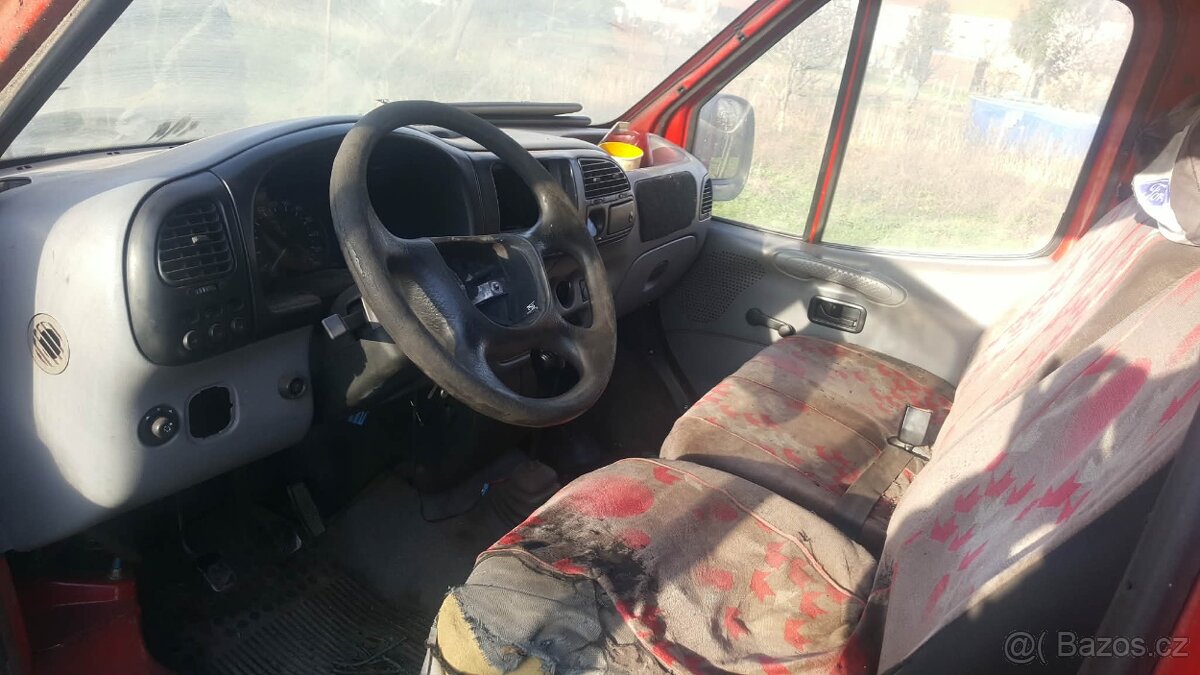 FORD TRANSIT 2,5D - 7