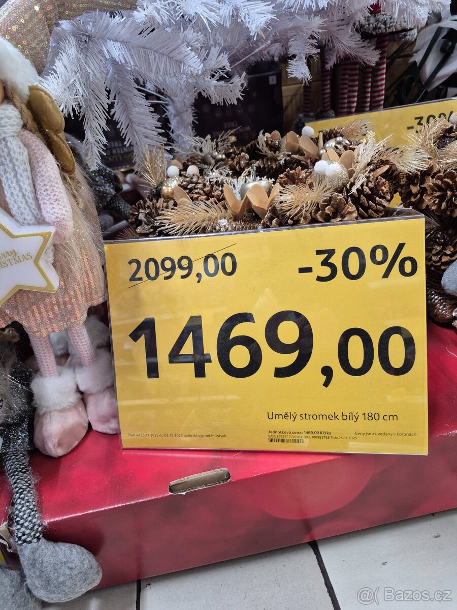 Nový umělý vánoční stromek, 180 cm - 7