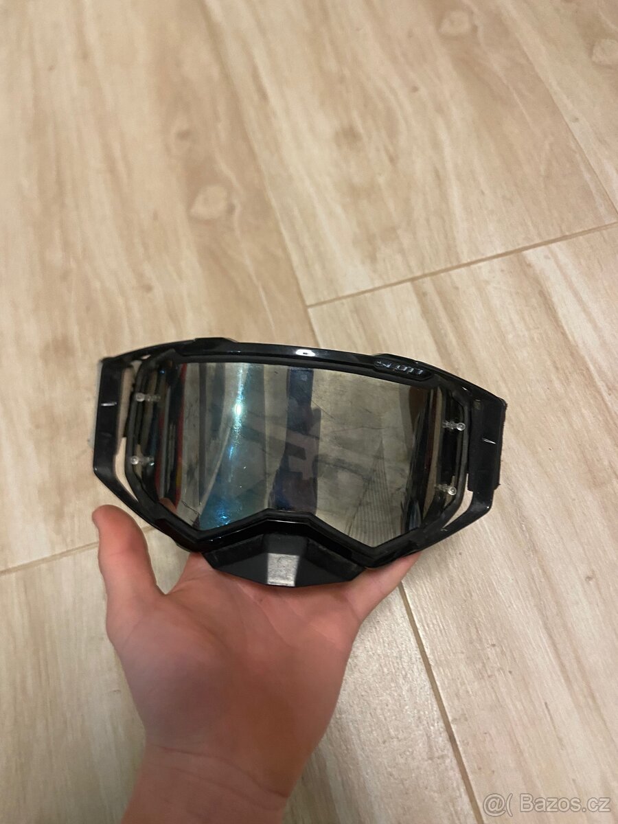 Helma na motorku - 7