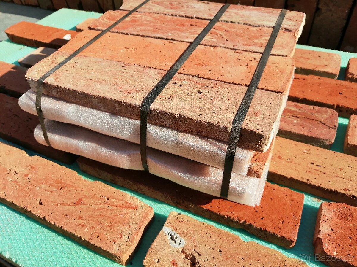 Rubové cihlové obkladové pásky typ D1 - 7