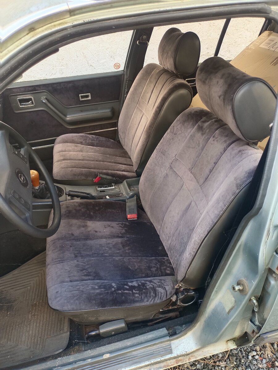 Opel Rekord 2,3 TD - 7