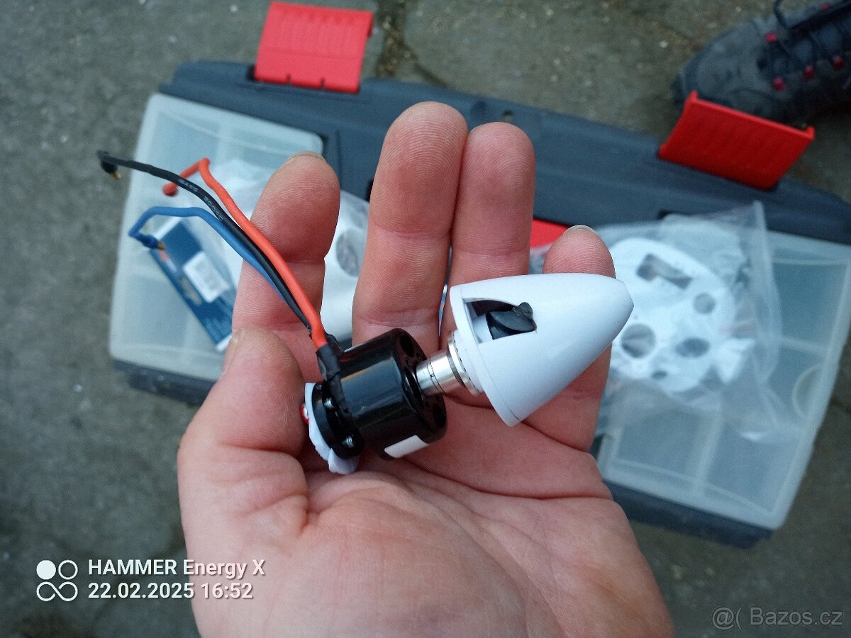 Hobbyzone Mini Apprentice S2 1.2m SAFE RTF Basic - 7