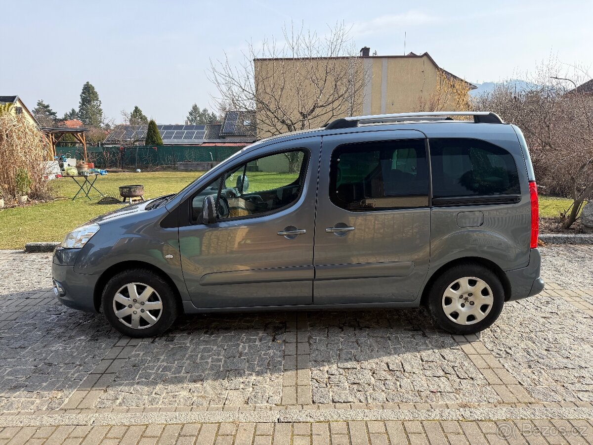 PEUGEOT PARTNER TEPEE 2009 1.6i 16v / BERLINGO - 7