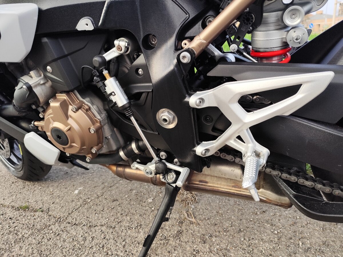 BMW S 1000R - 7