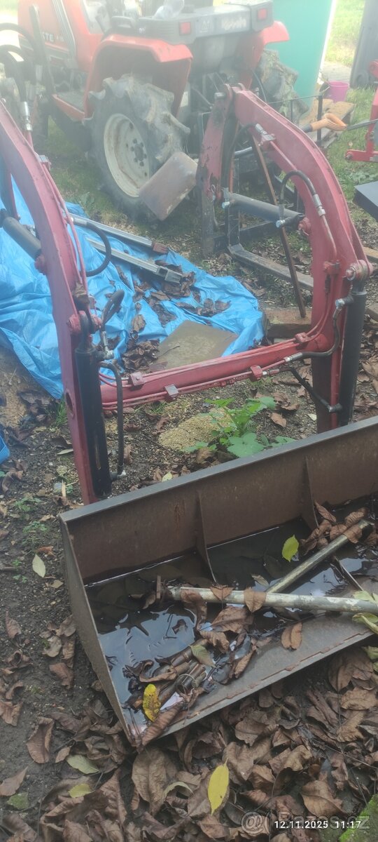 Kubota aste A15 s čelním nakladačem - 7