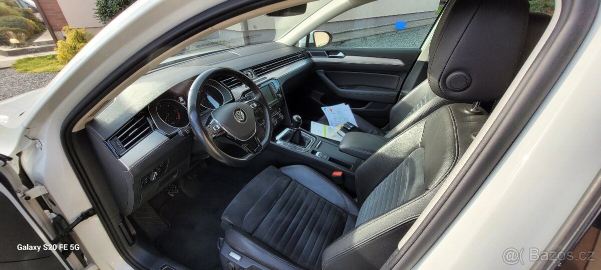 Volkswagen Passat 2,0 TDi Highline sedan - 7