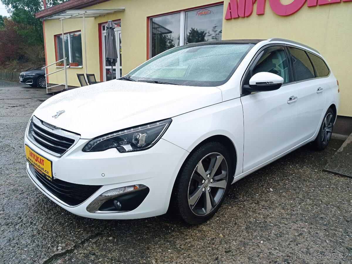 Peugeot 308 1.2i 96kW Navi/Panorama/1Maj - 7