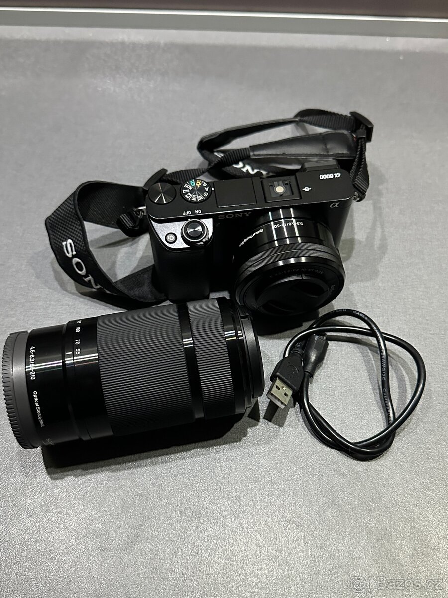 TOP STAV Sony A6000 + 2 objektivy + obal - 7