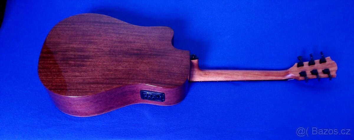 Predam el.ak. gitaru LAG t118 DCE BRS,ZN.CENA - 7