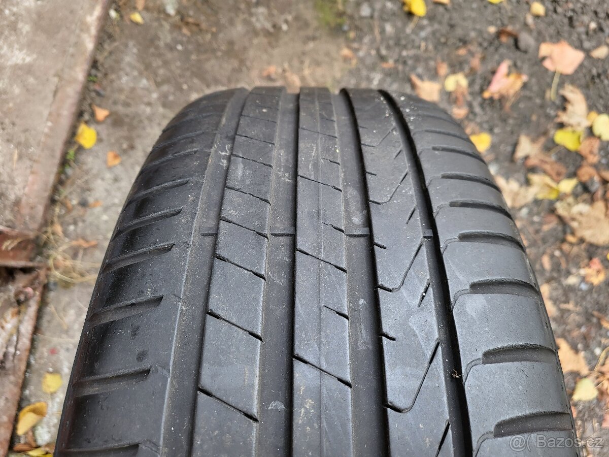 19" letní Škoda Octavia IV RS ALTAIR original 225/40/19 6mm - 7