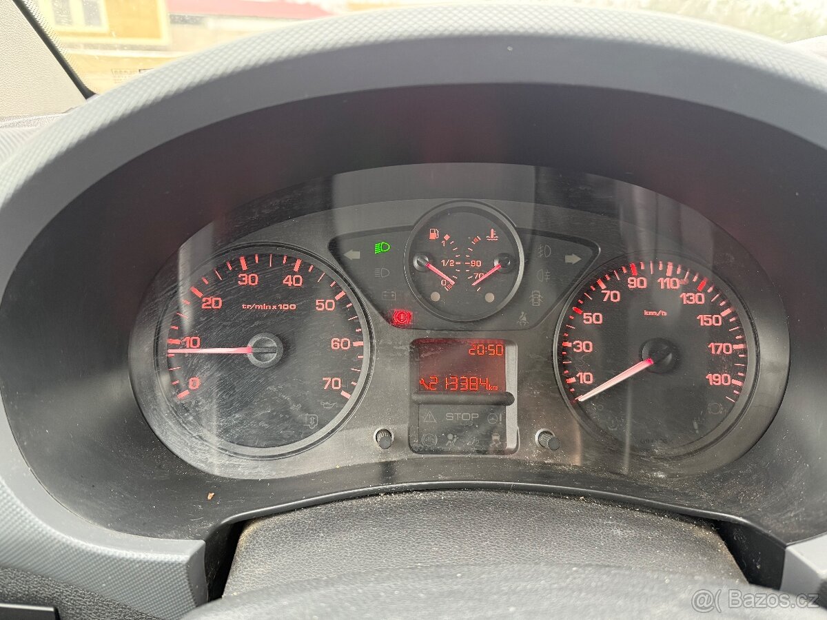 Citroen Berlingo 1,6 hdi, 2014 , 3 místa - 7