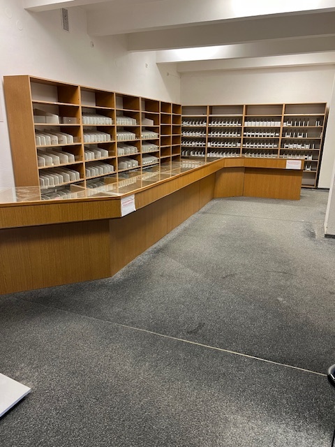 Kancelářský nábytek - 7