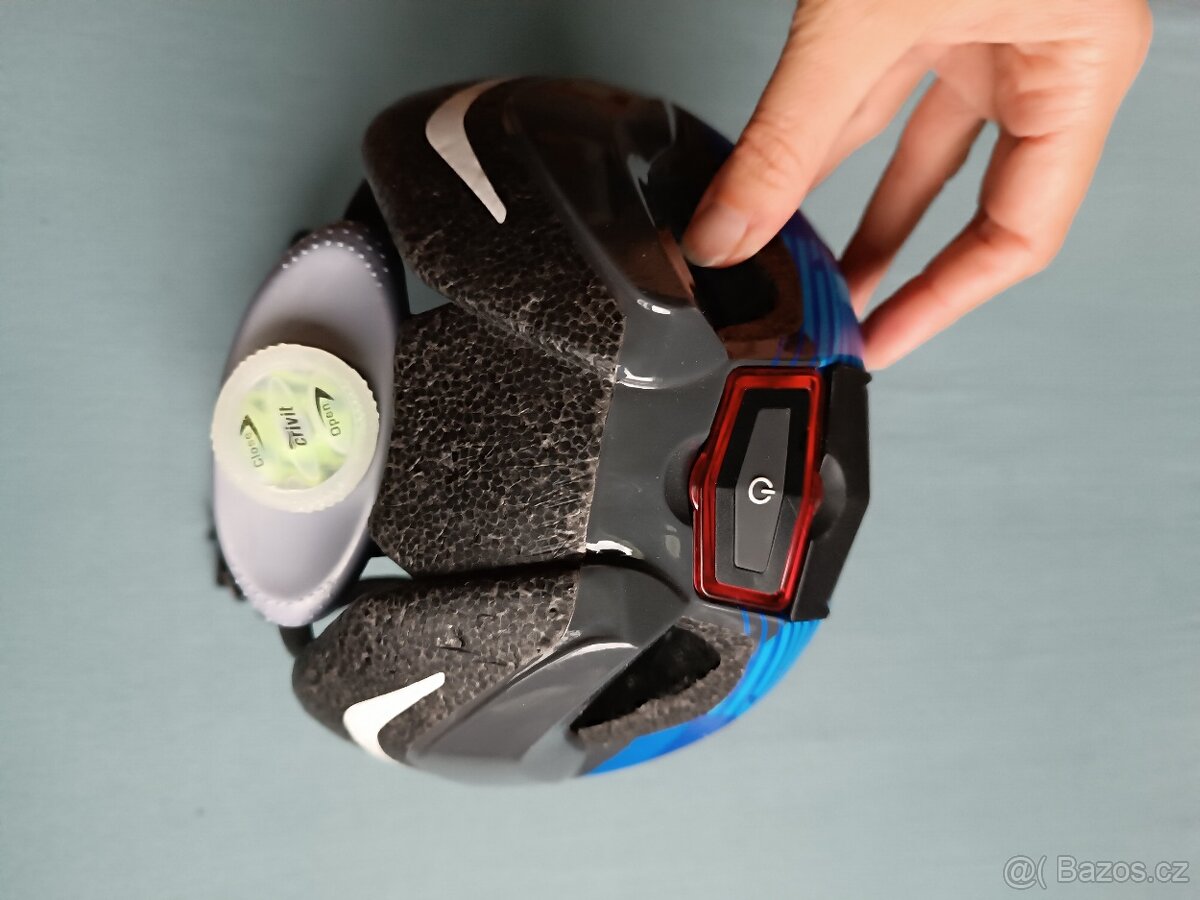 Dětská cyklistická přilba - 7
