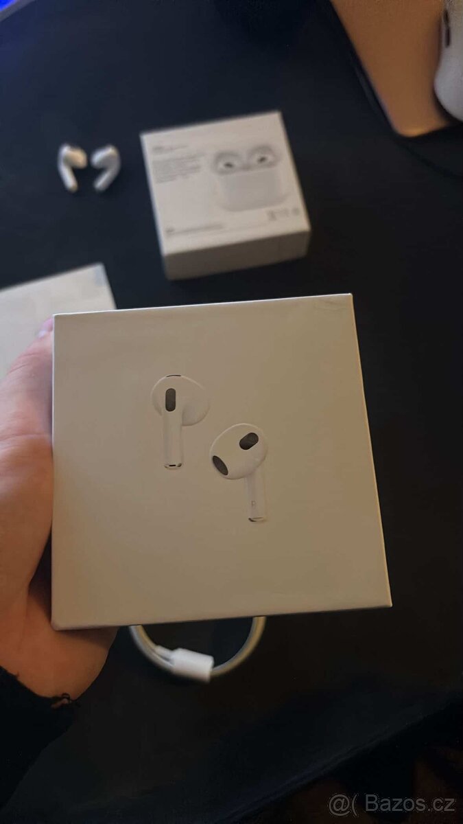 Airpods generace 3 - 7