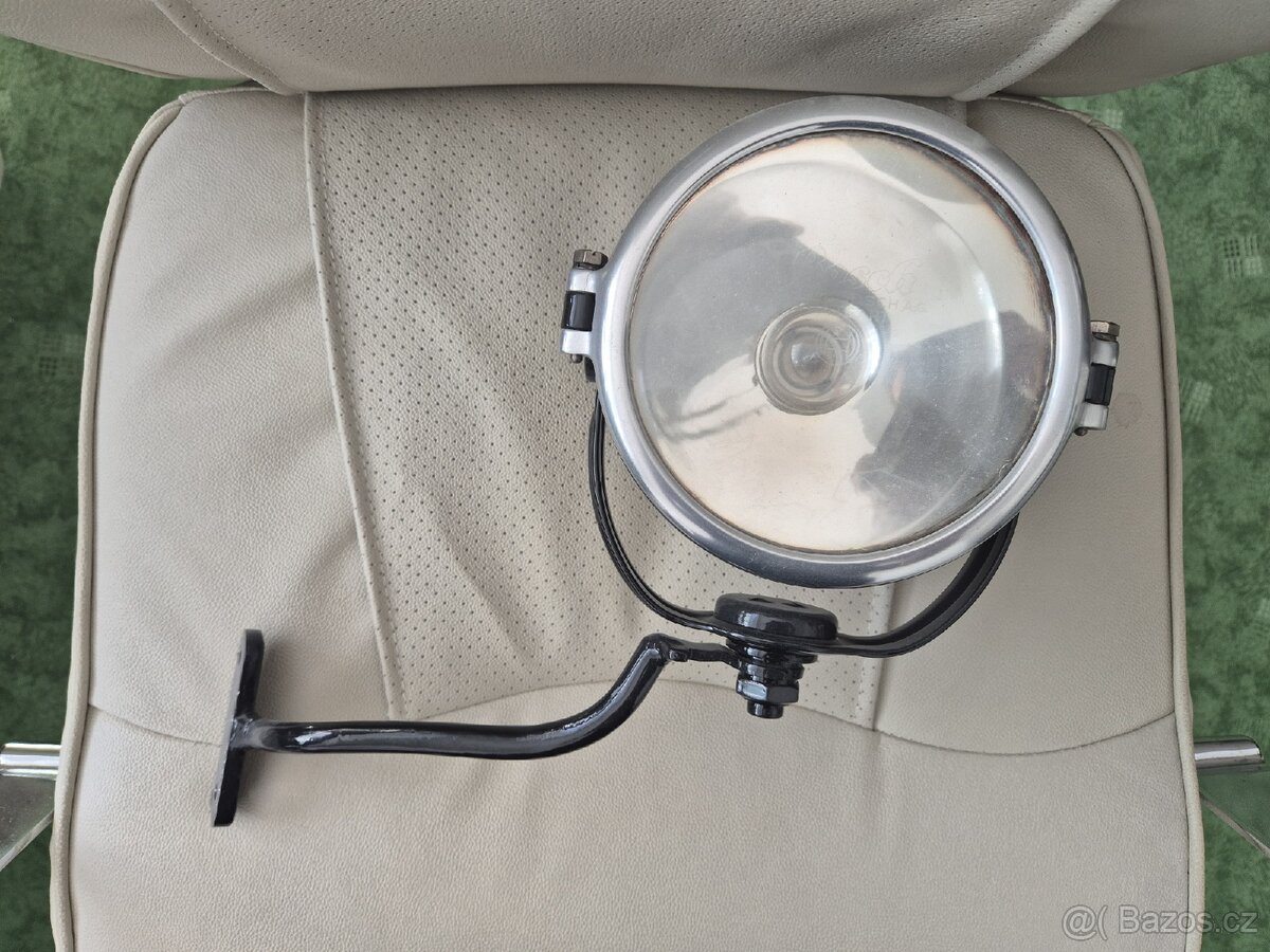 Prodám hledáček Bosch - 7