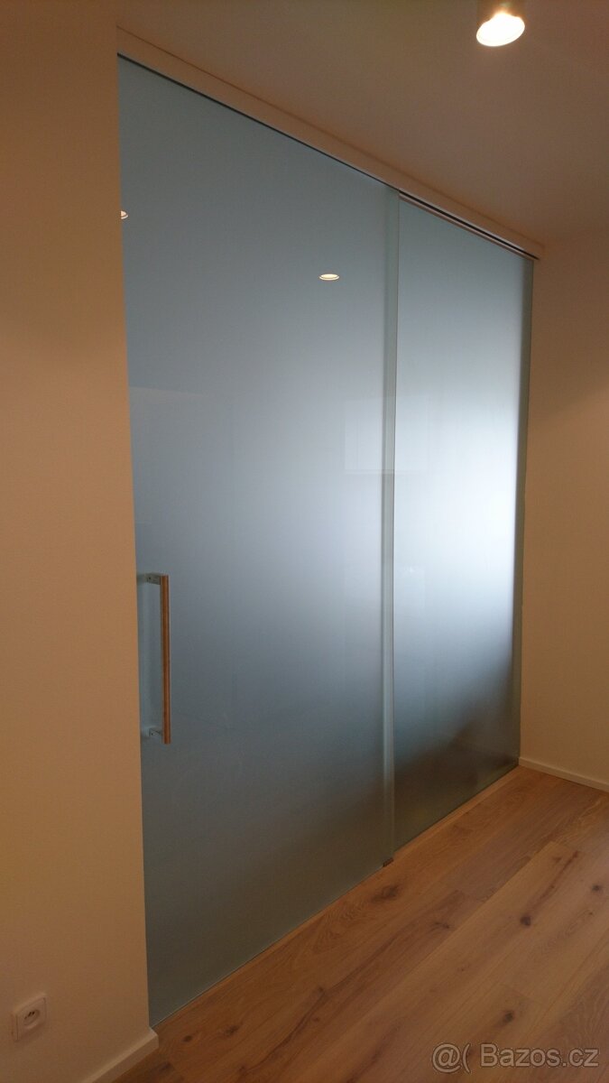 Sklene dvere pricky a sprchy - 7