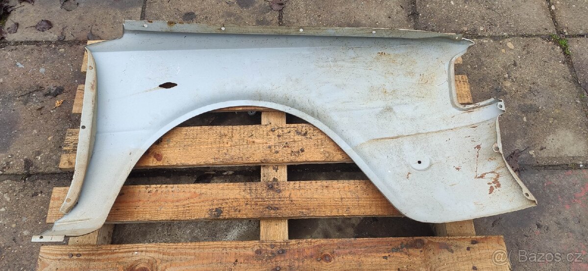 Levý Blatník škoda 120l typ M - 7