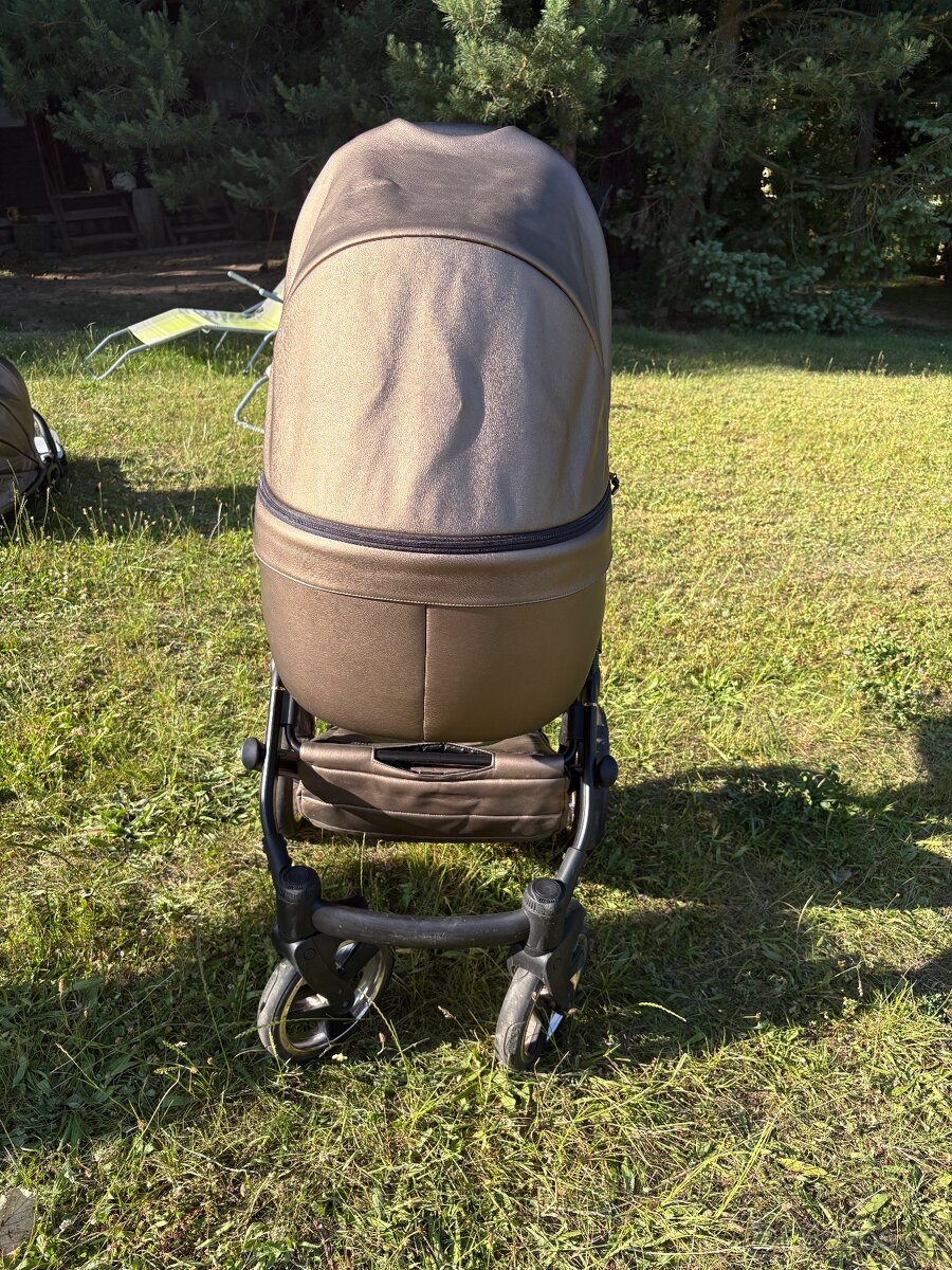 Kočárek Junama - 7