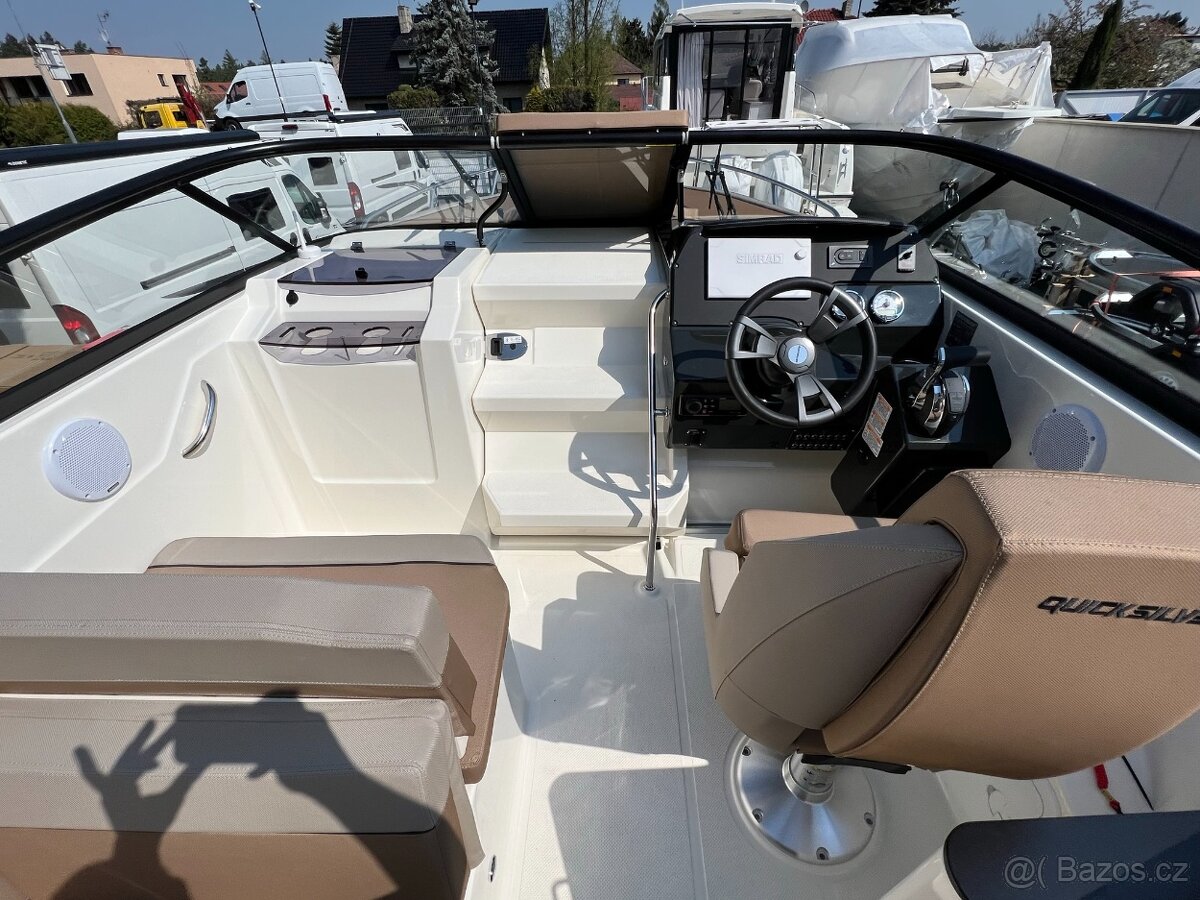 QUICKSILVER Activ 805 CRUISER + MERCURY F 250 V8 EFI EXLPT D - 7