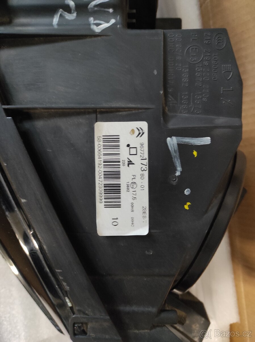 Přední světla Citroen C4 Grand Picasso - 7