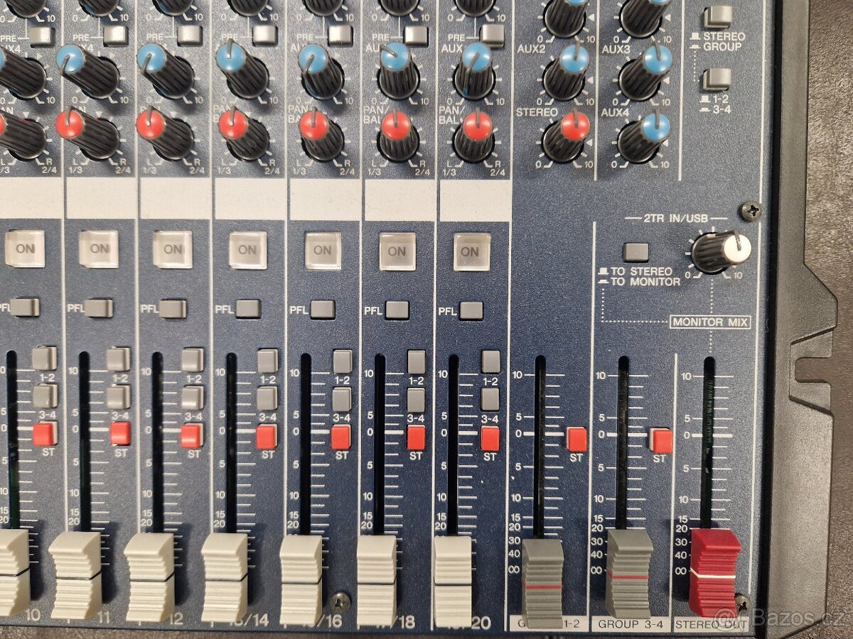 Mixážní pult Yamaha MG 206C USB - 7