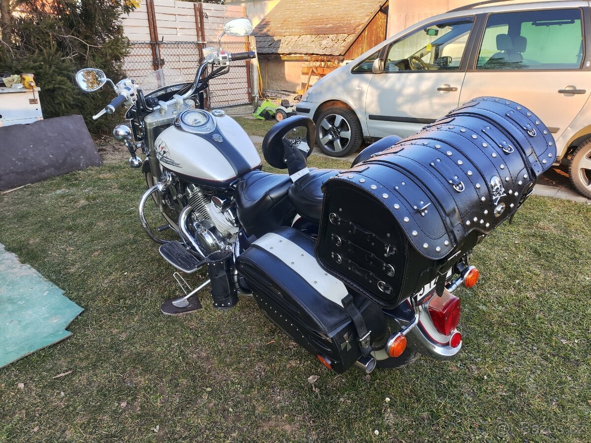 Yamaha Royal Star XVZ 1300 - 7