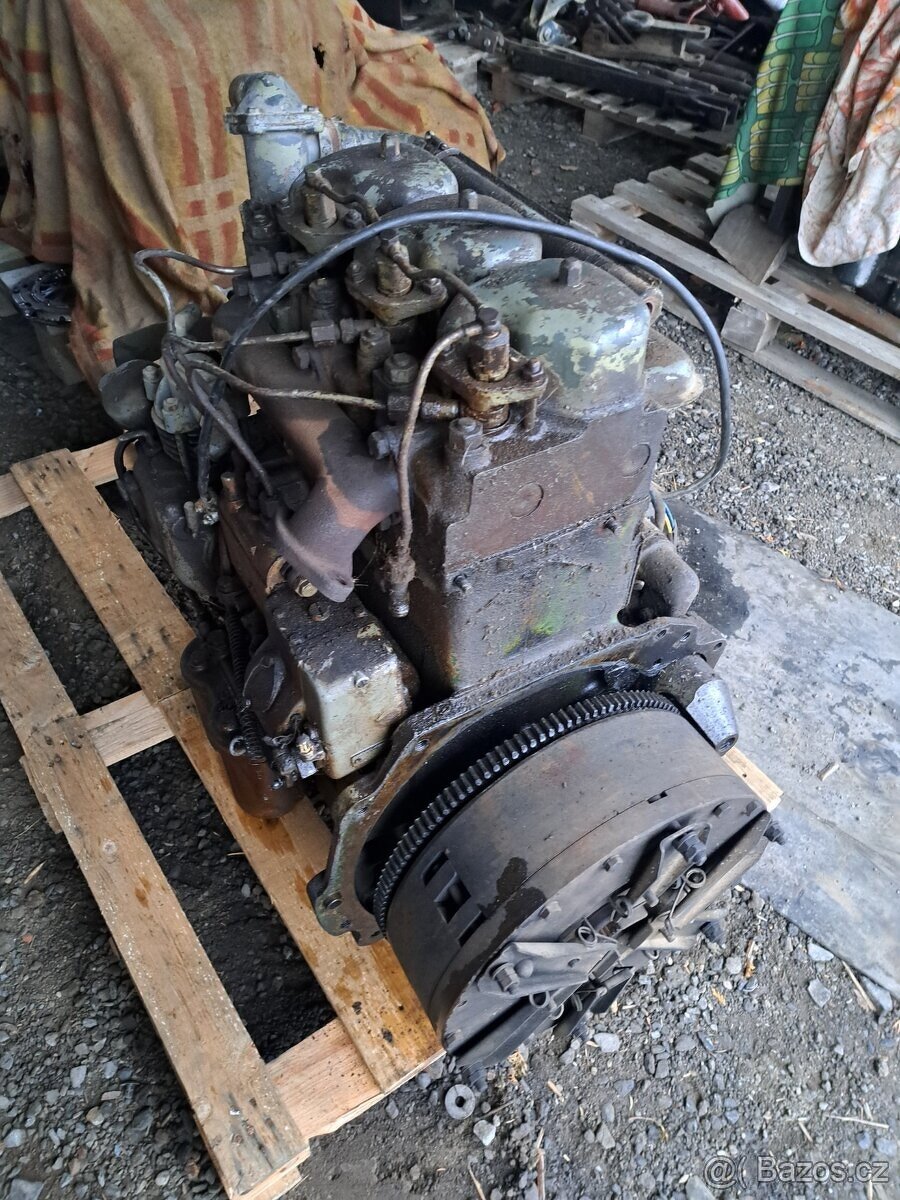 Zetor 3011 díly - 7