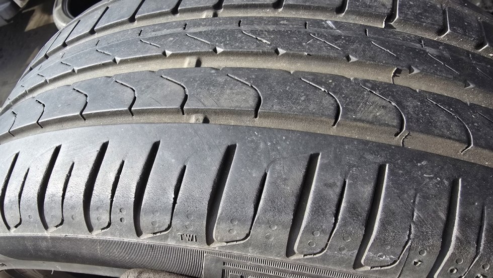 Letní pneu 225/40/18 Pirelli - 7