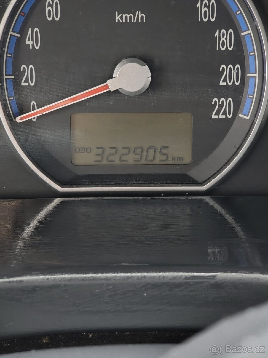 Prodám Hyundai Santa Fe 2005 rok - 7