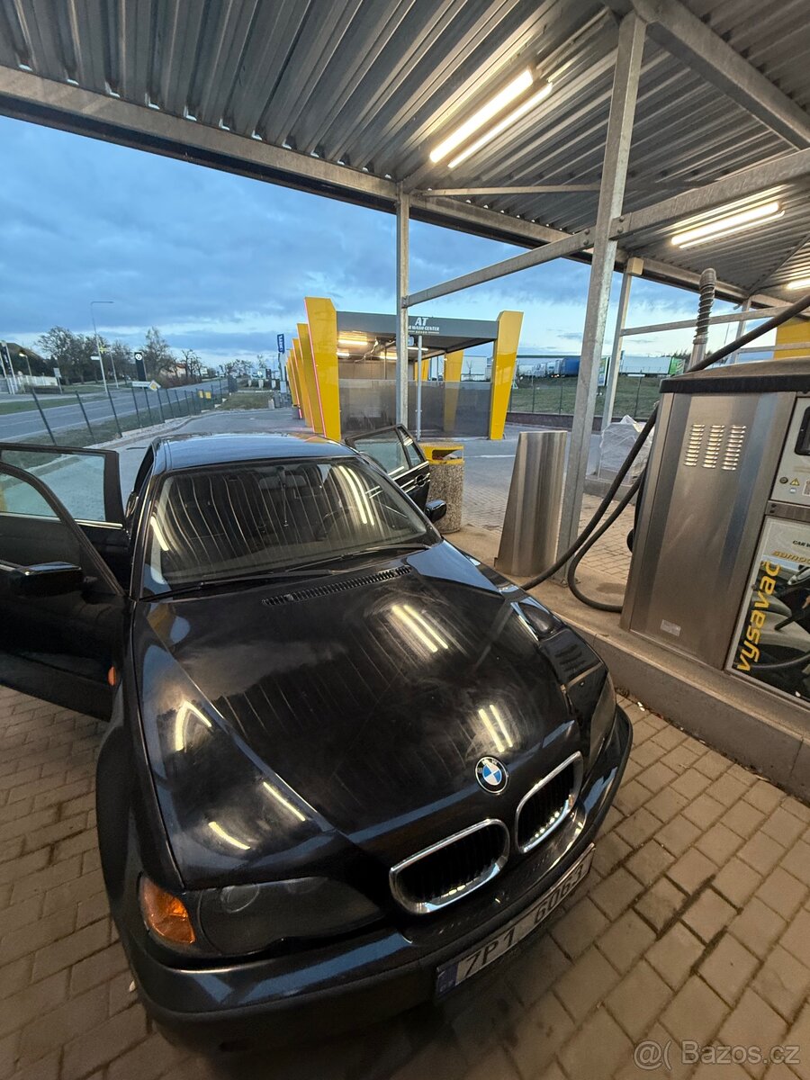 BMW E46 325xi Touring – automat, 4x4, STK do 2027 - 7
