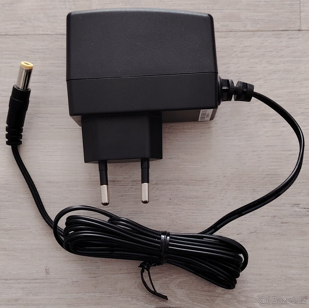 Nakida - ruční elektrická pila - 7