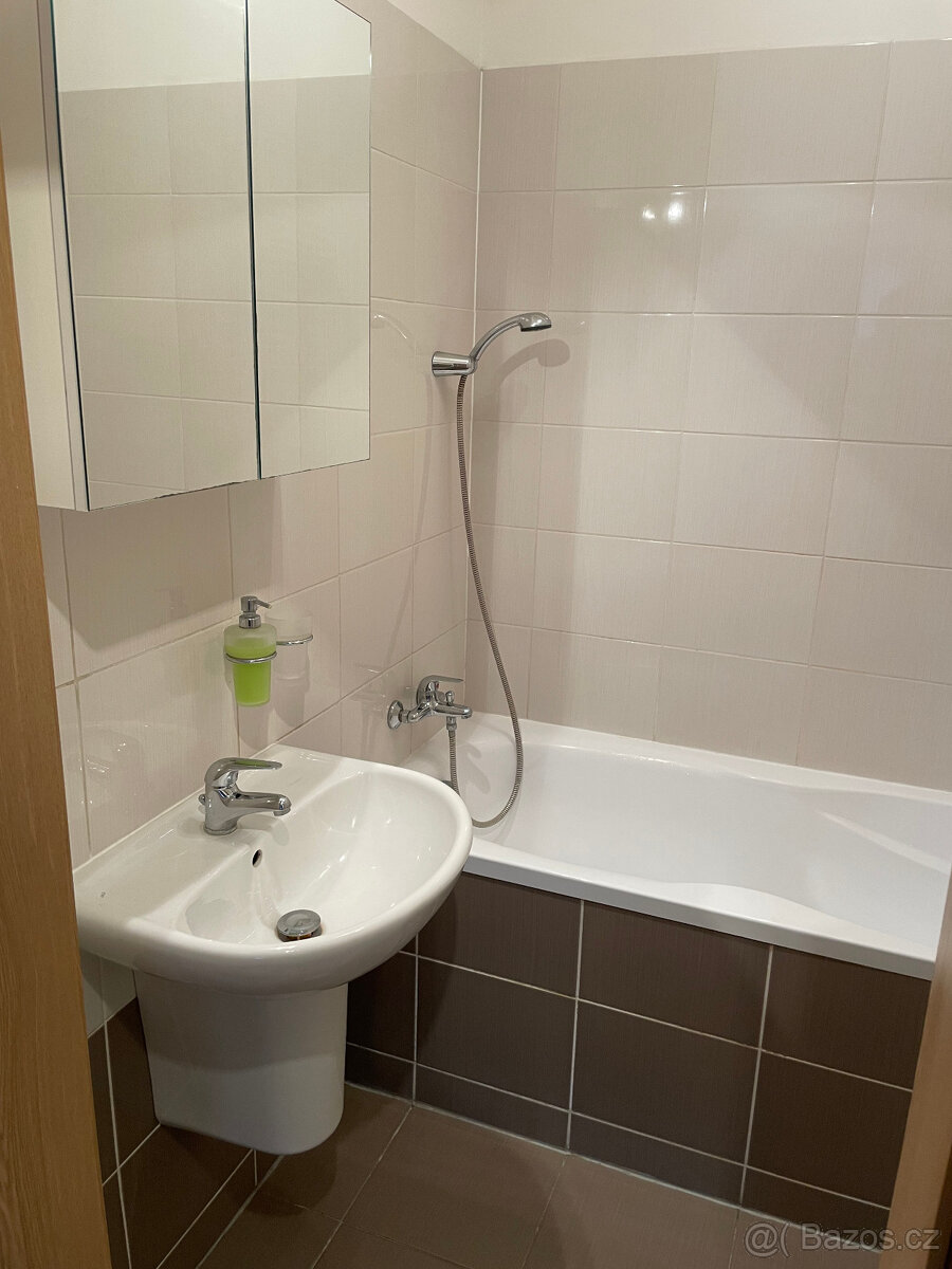 Pronájem bytu 2KK Praha - 7
