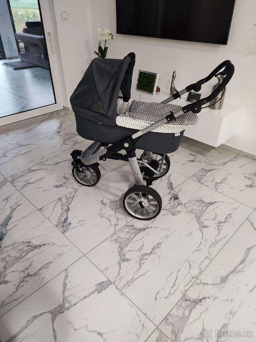 Kočárek Teutonia - 7