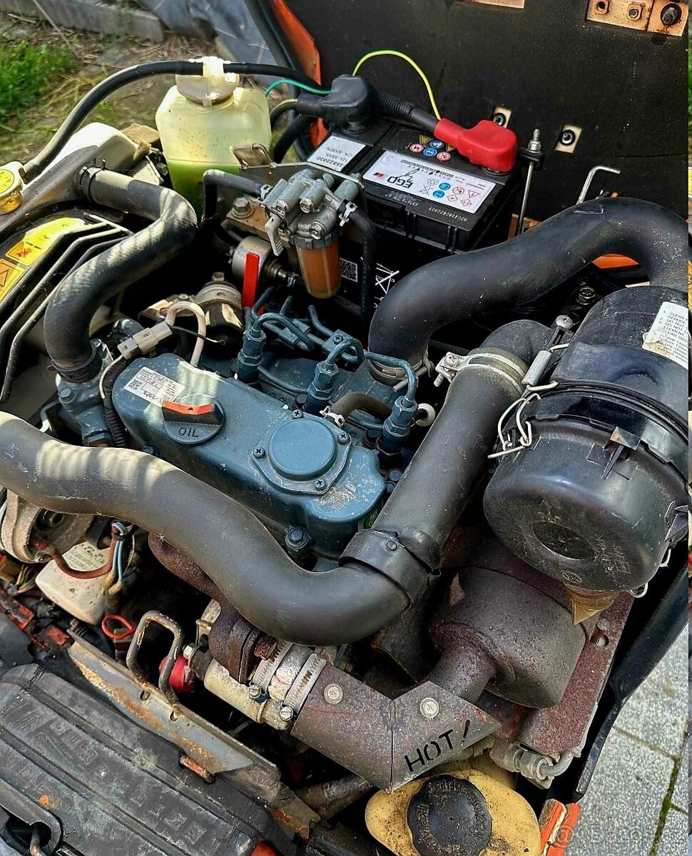 Minibagr Kubota U10-3, rv 2015 - 7