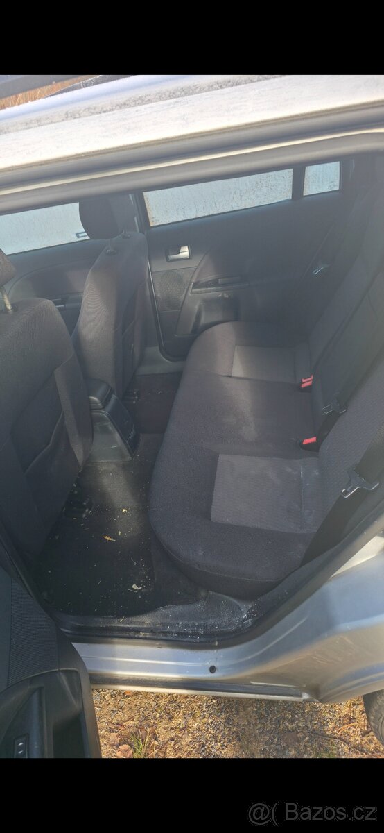 Ford mondeo 3 2.0 tddi kombi rok 2002 - 7