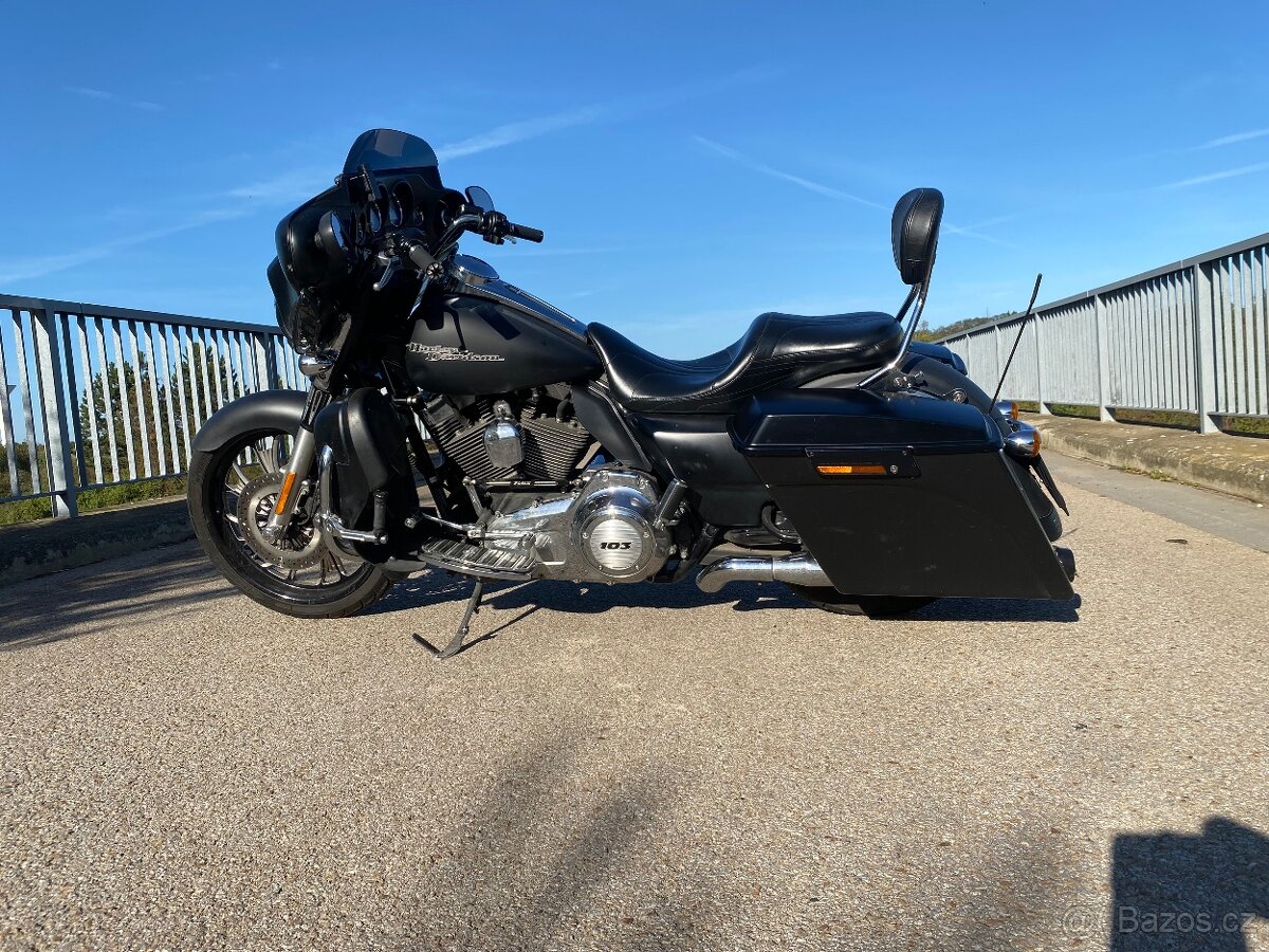 Harley Davidson Street Glide 103 - 7
