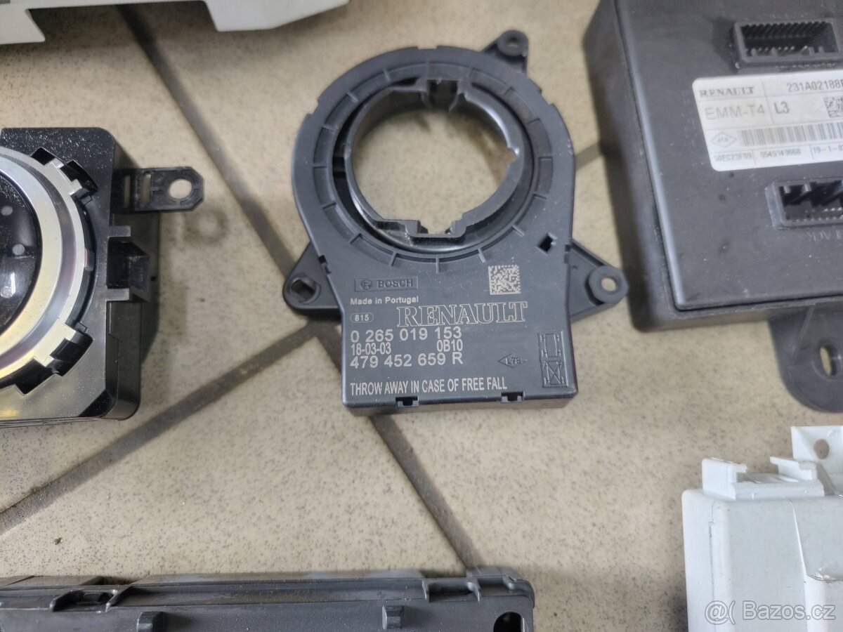 Clio IV - el. díly (jednotky, páčky, ...) - 7