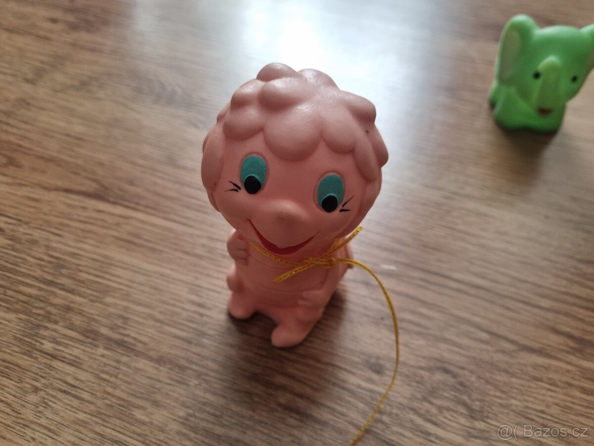 Staré hračky, retro hračky. - 7