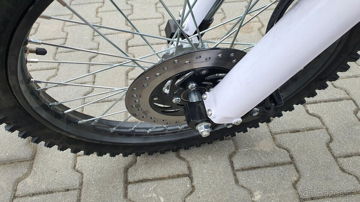 Motorka Mikilon Defender 250RR kola21/18 oranžová - 7