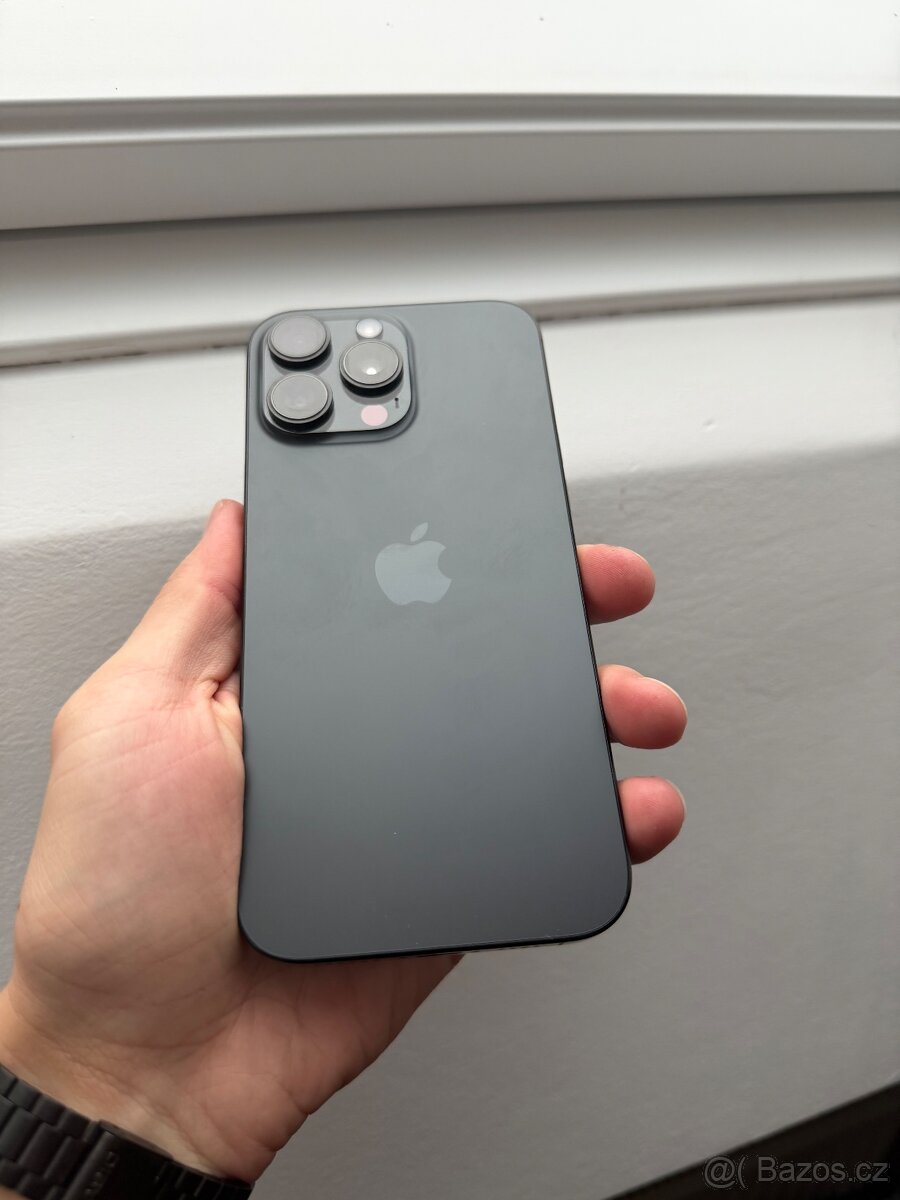 Apple iPhone 16 pro max 512GB černý titanium black - 7