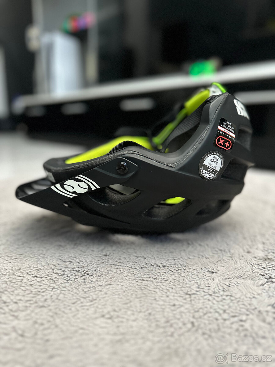 Prodám Enduro-Trail přilbu IXS Trail RS - NOVÁ - 7