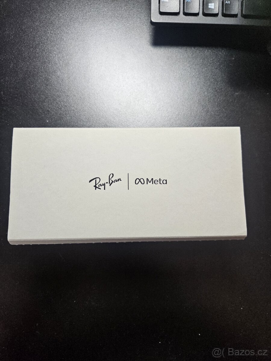 Meta Ray-Ban wayfarer transitions - 7