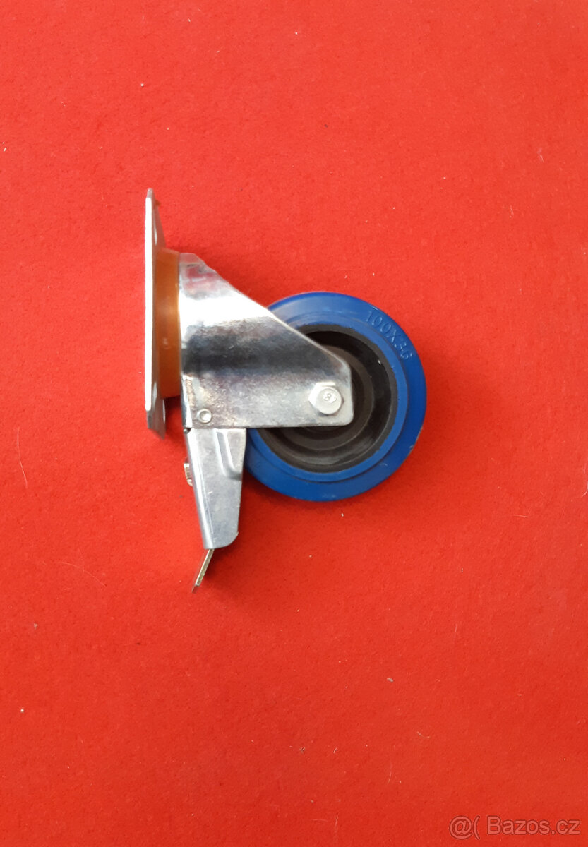 Kolečka pro Case - 7