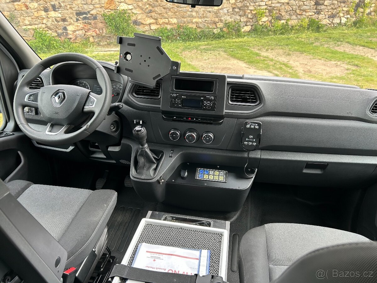 Renault Master 2.3 DCI Sanitní vůz - manuál - 7
