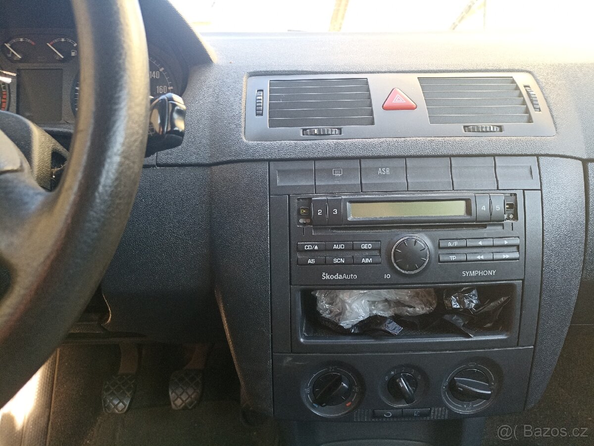 Škoda Fabia 1,4 mpi - 7