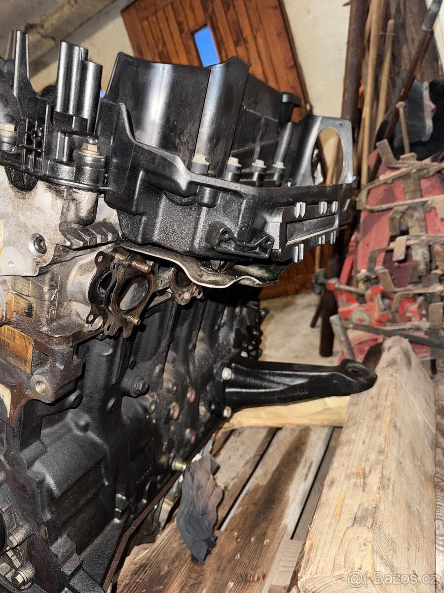 Motor z BMW X5 E53 M57 3.0D 160kw - 7