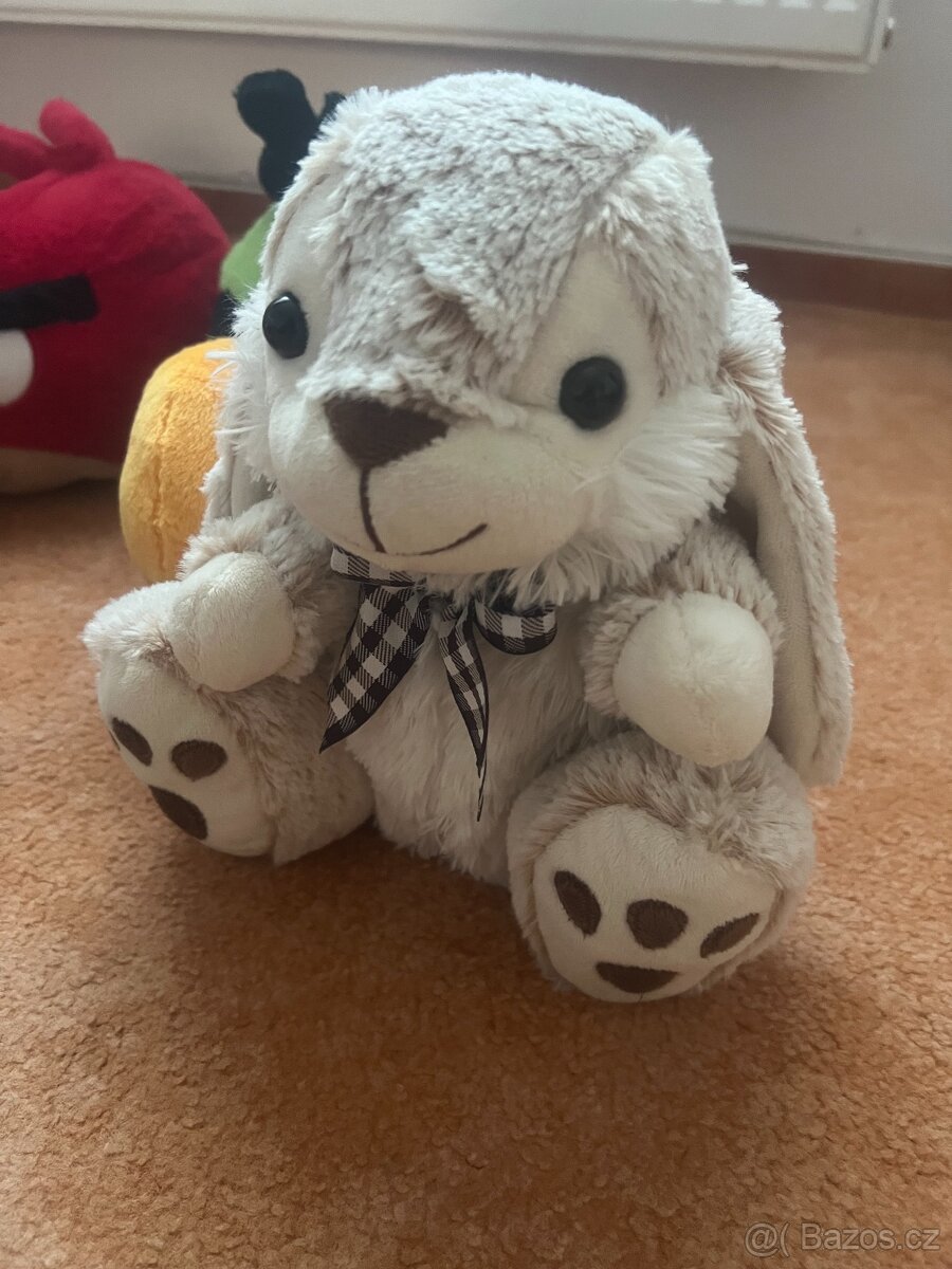 Plyšáci, lze i jednotlivě, jako celek sleva - 7