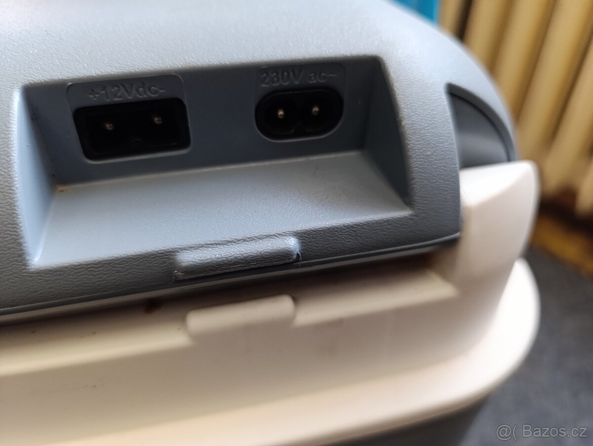 Cestovní chladící box - 7