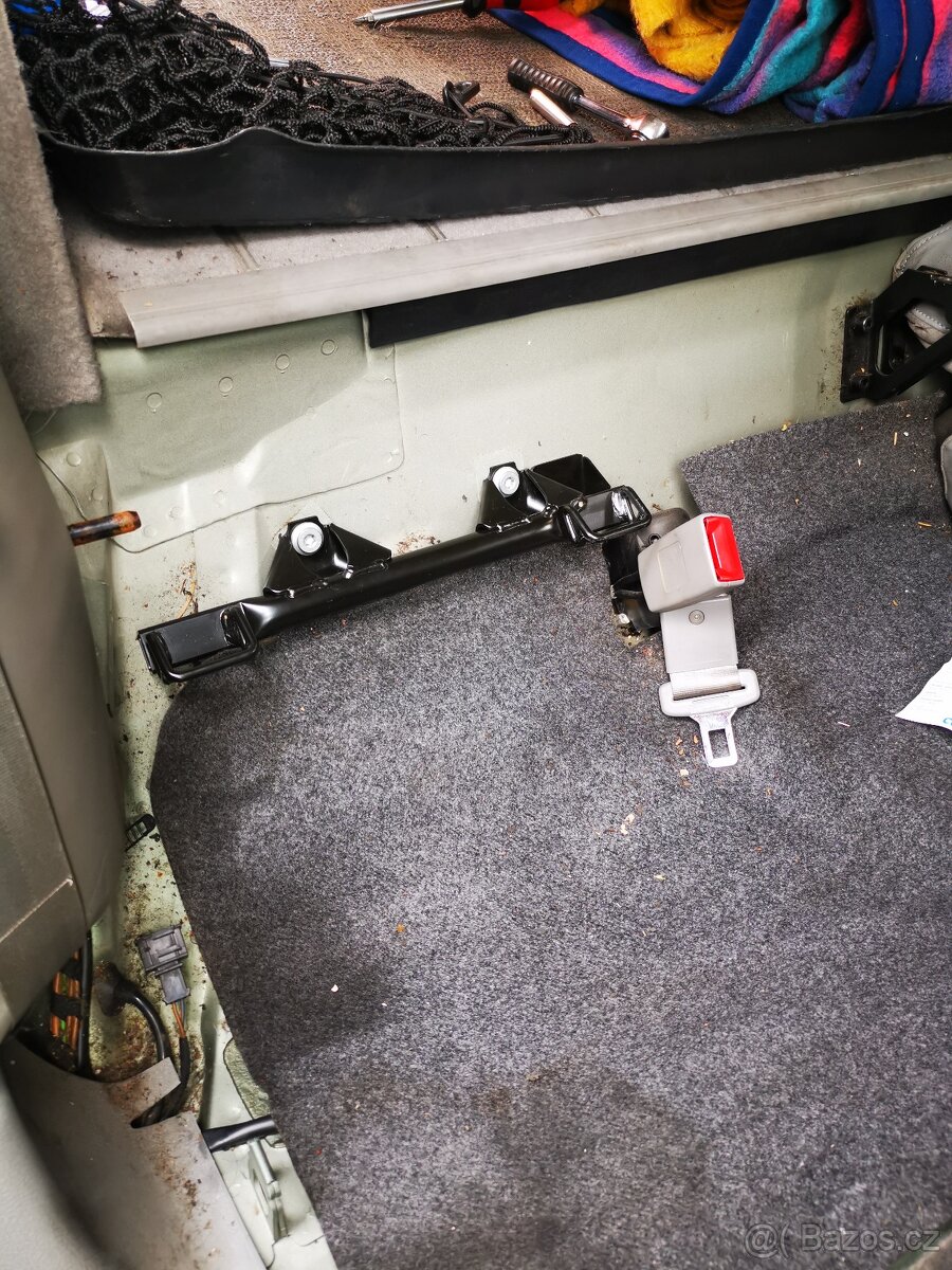 Isofix Passat B5 a B5.5 - 7