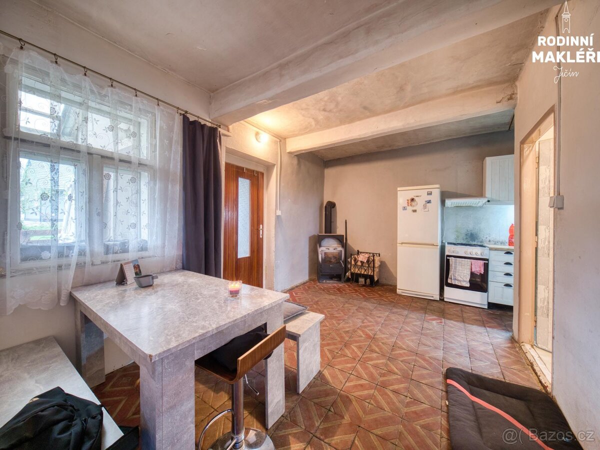 Starobylá chalupa v Běcharech - 7